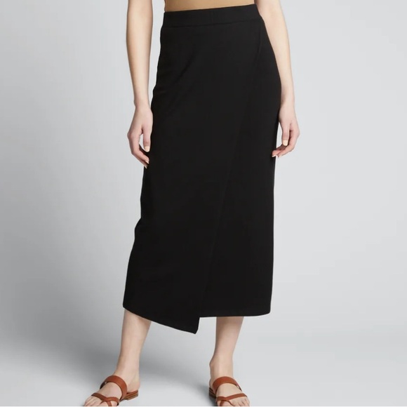 Vince Dresses & Skirts - Vince Asymmetrical Overlap Skirt Black Size XXXL
